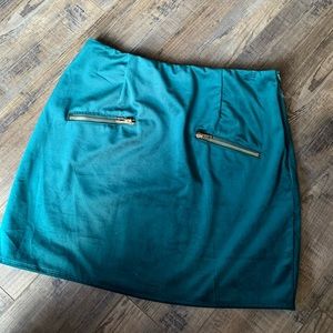 NWOT LIRA JADE MOLLI MINI SKIRT (DOLLS KILL)